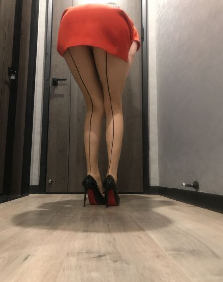 勾搭了很久的邻居少妇在线观看_4K电影在线观看