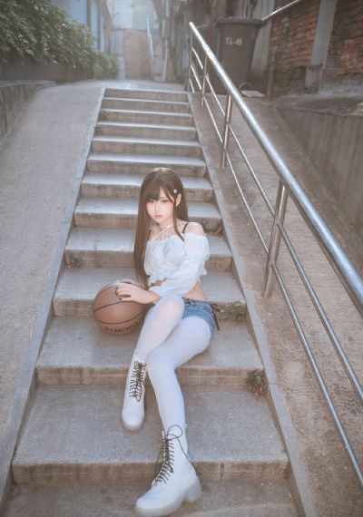 奇怪的她_BD国语动漫在线观看