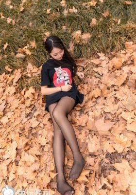 嫩模私拍乳神张雪馨私拍_国产剧在线观看电视