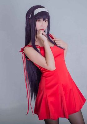 森林里的熊先生在冬眠_BD高清视频观看